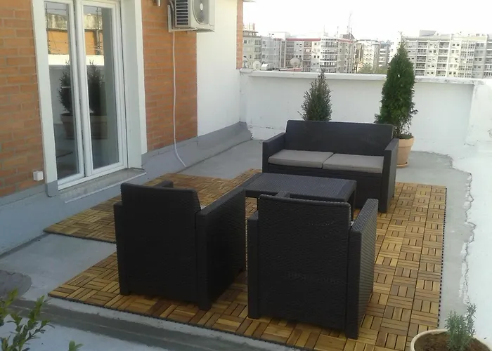 Arena Penthouse Apartments