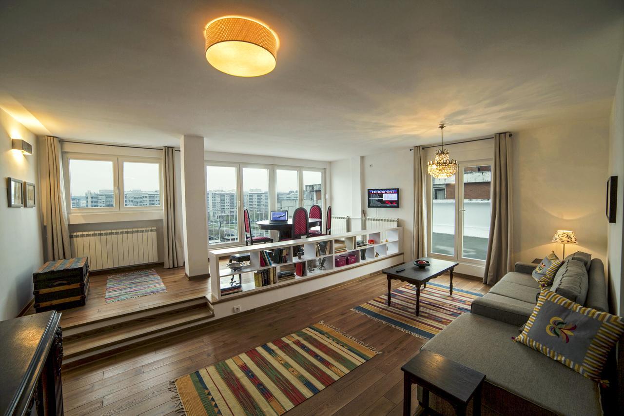 Arena Penthouse Apartment *